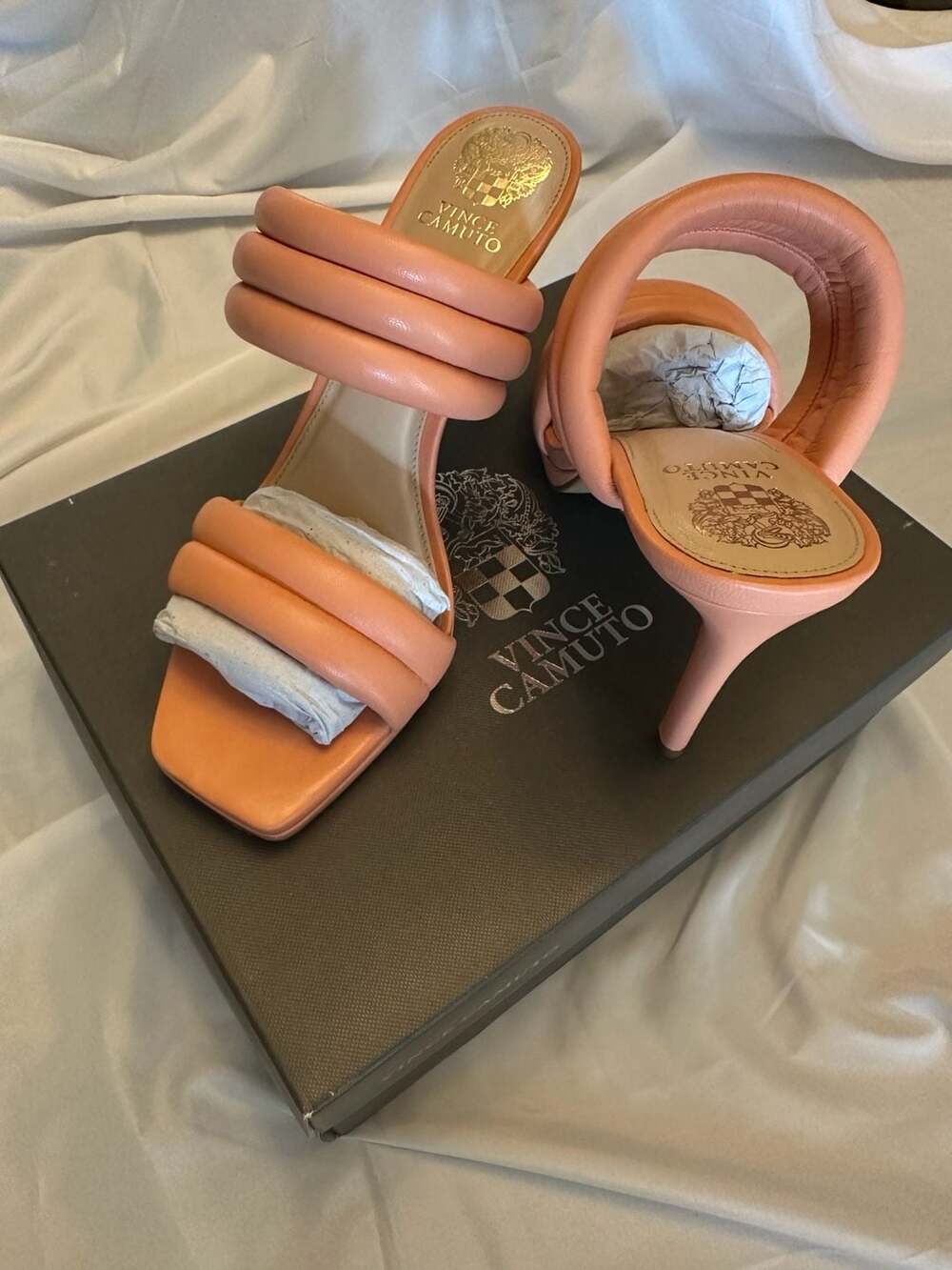 Vince Camuto Eluinsa Puffy Heeled Sandal in Melone